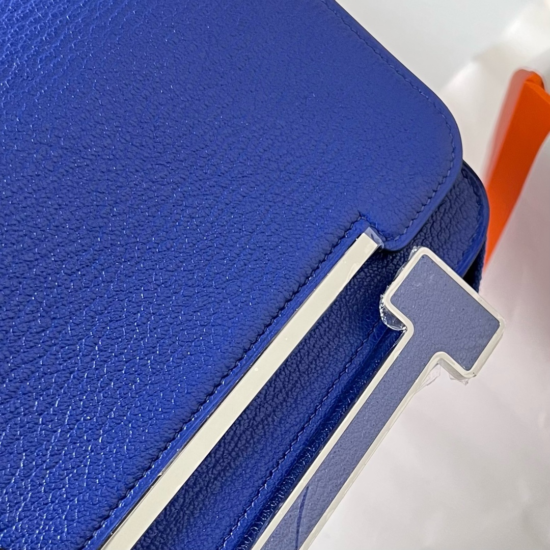 Hermes Geta Shoulder Bag In Blue Electric Mysore Goatskin Leather